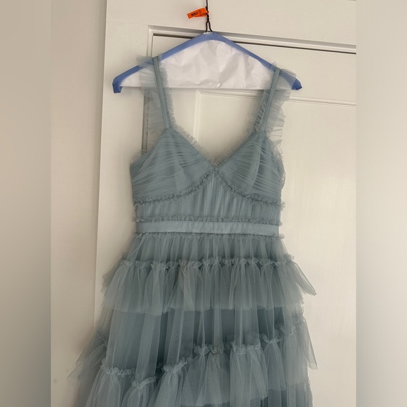 BCBGMaxazria Luna Tiered Ruffle Gown in Haze - Picture 6 of 12